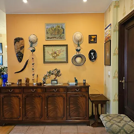 Apartment Comfort Of City Central With Charming View