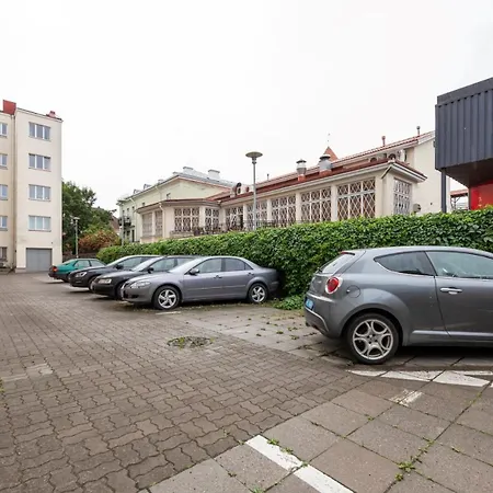 Comfort Of City Central With Charming View Apartment